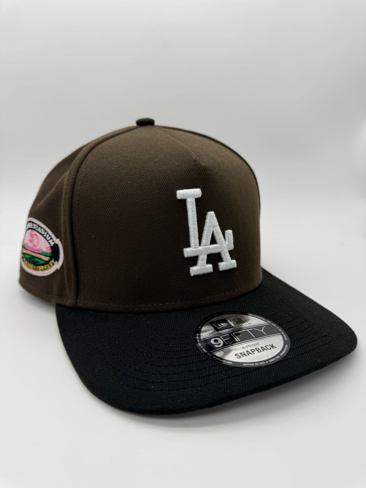 NEW ERA LA CAFE