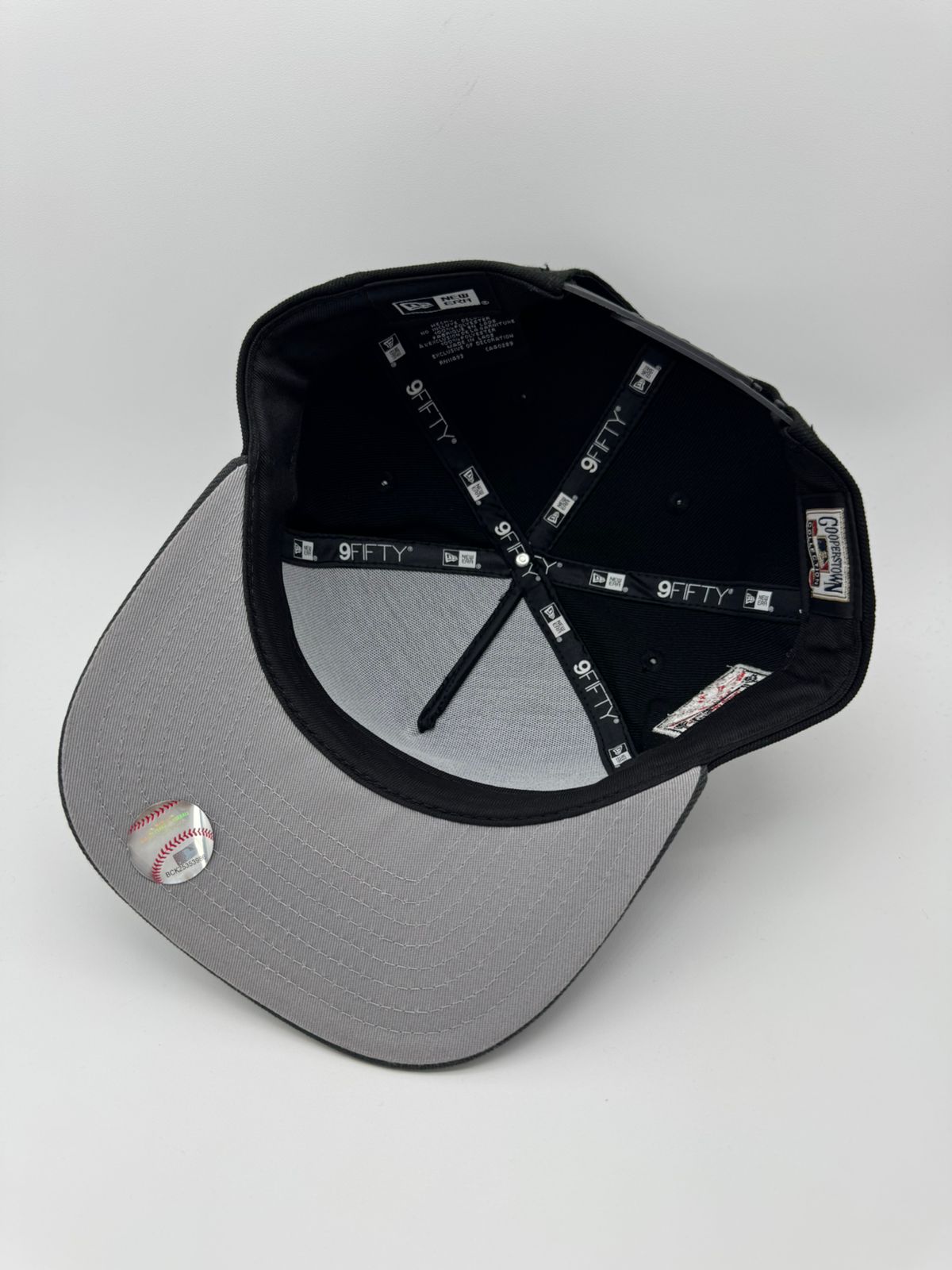 NEW ERA LA GRIS/NEGRA