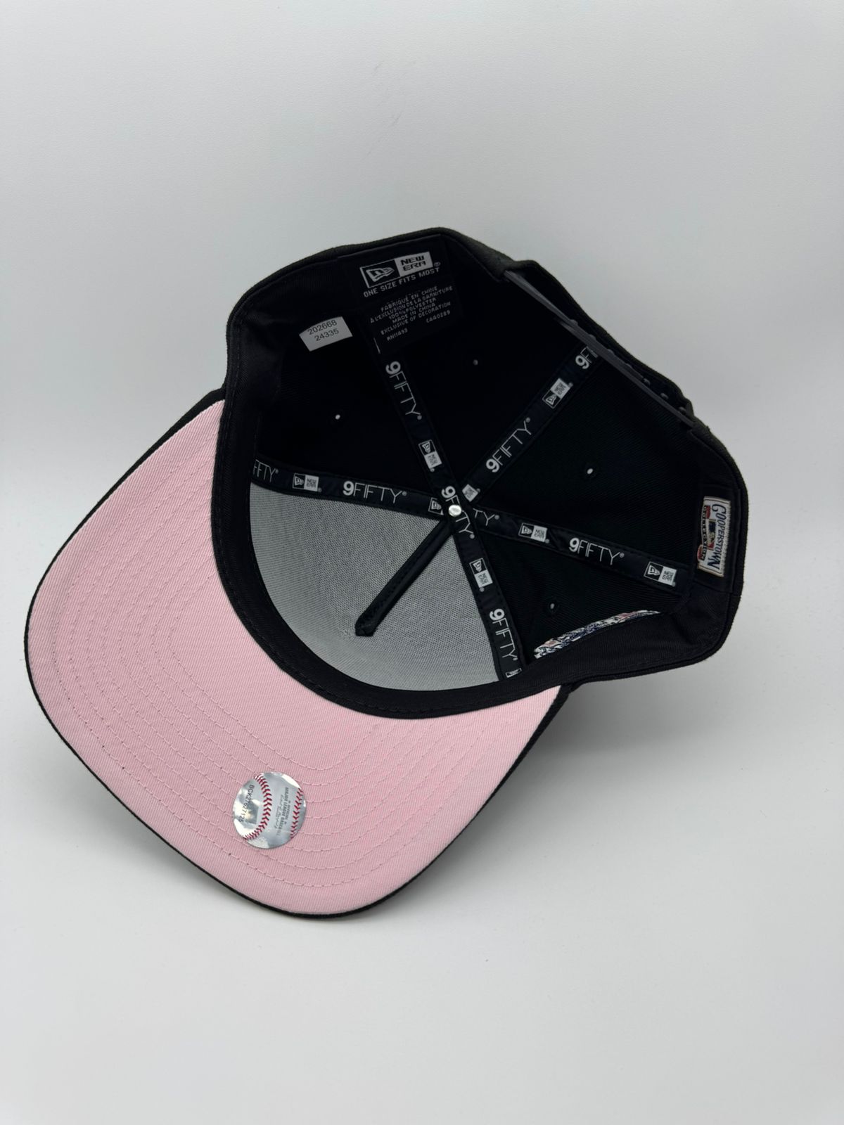 NEW ERA LA ROSA