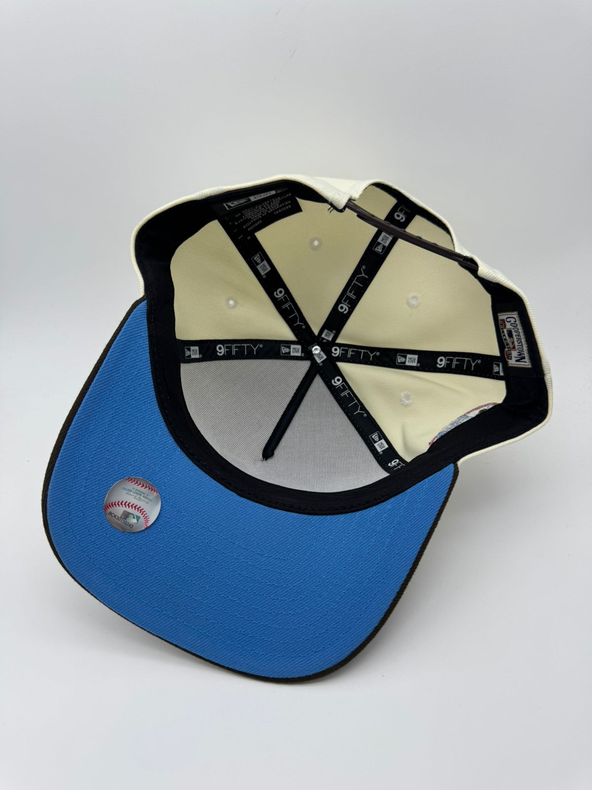 NEW ERA YANKEES BEIGE/CAFE