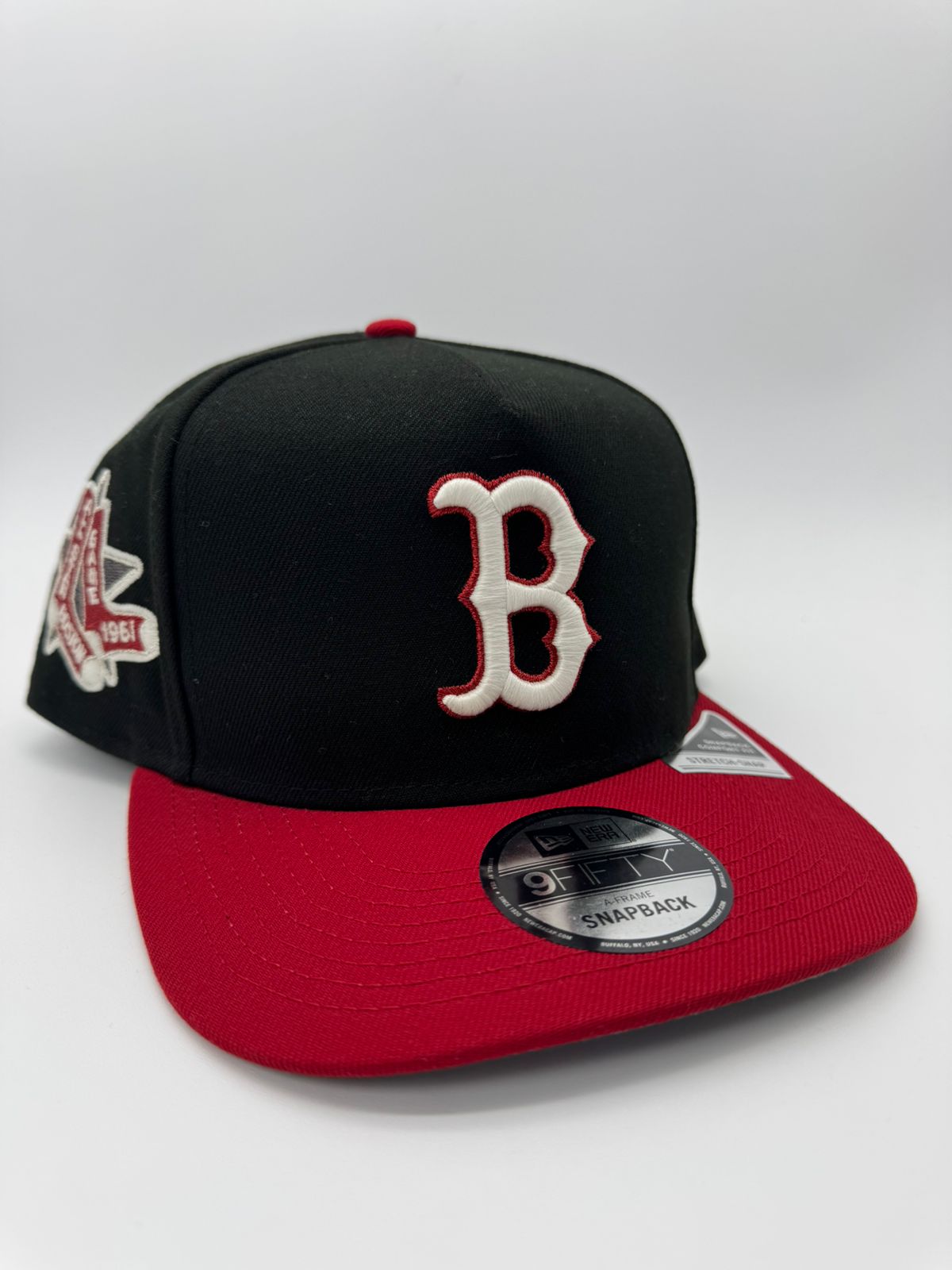 NEW ERA BOSTON NEGRA/ROJA