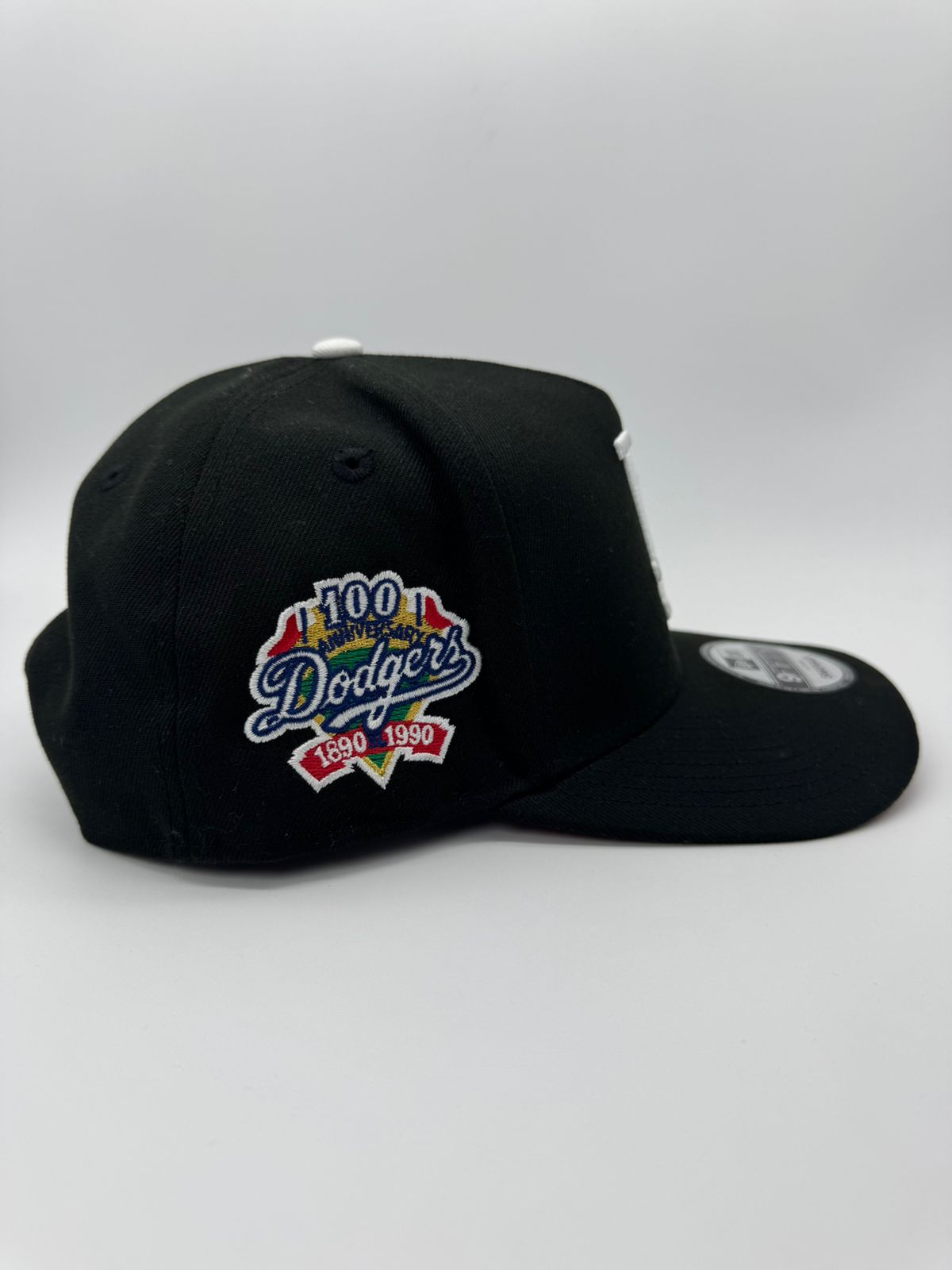 NEW ERA LA CORAZON ROJO