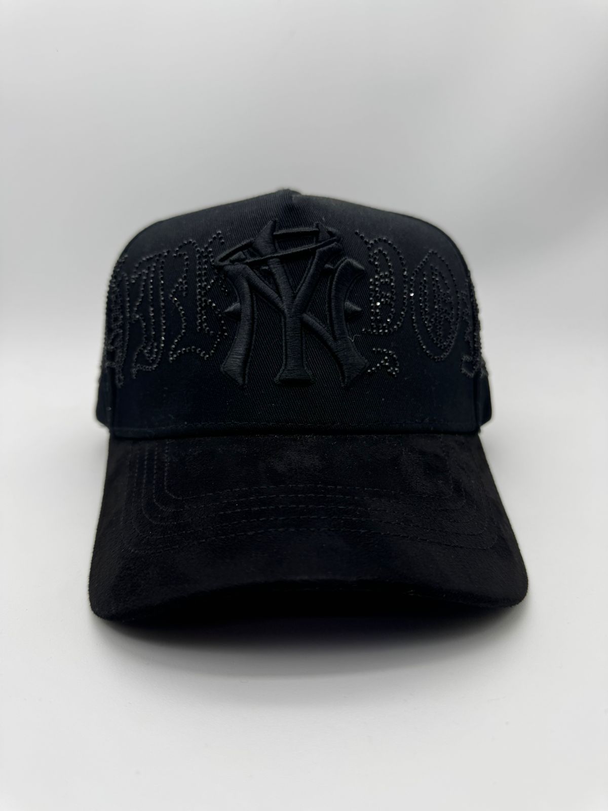 31 HATS CRYSTAL BLACK