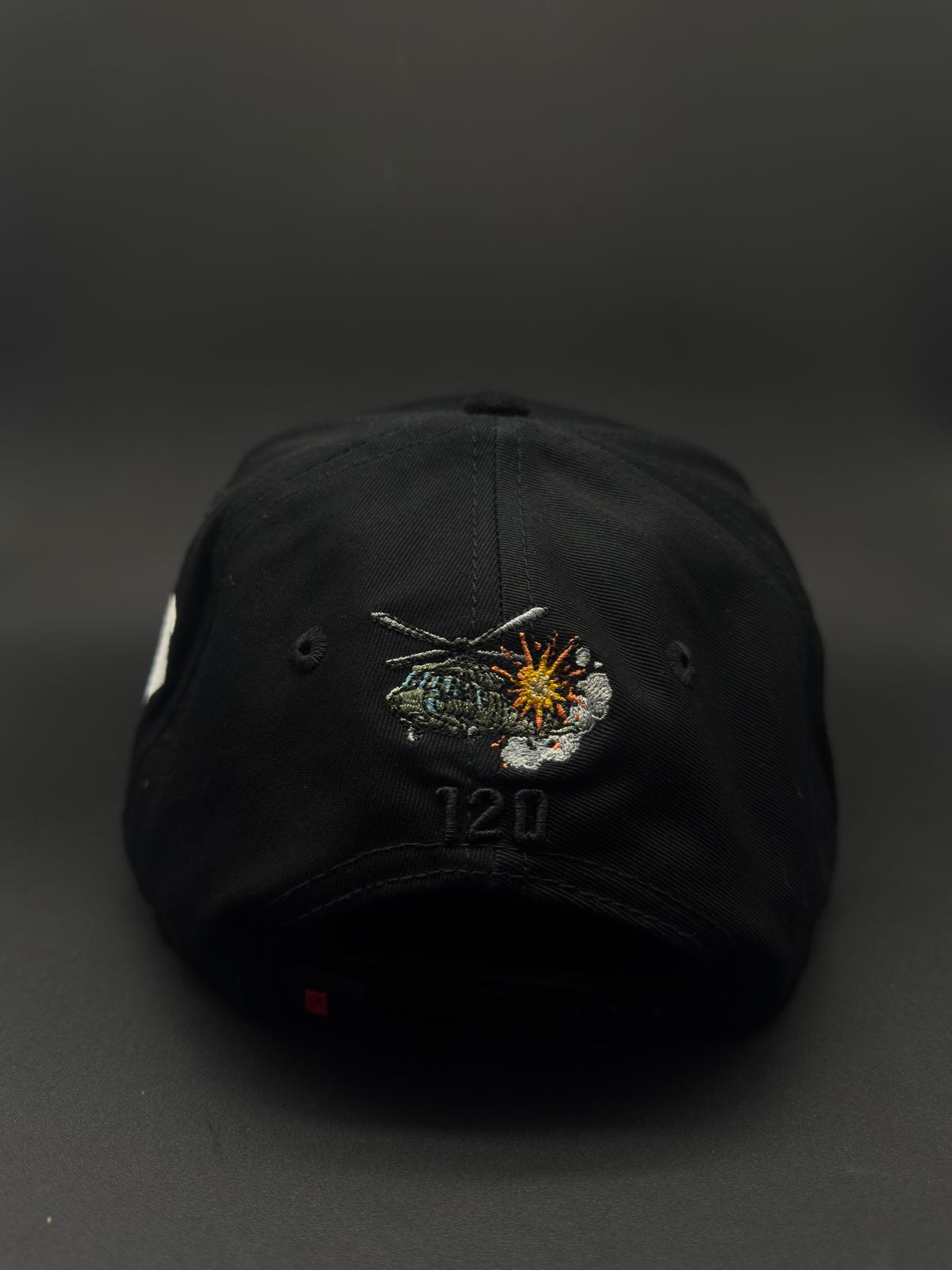 120 HATS  " VAN A QUERER MAS "