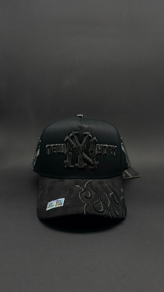 CAPS FANS NEW YORK BLACK