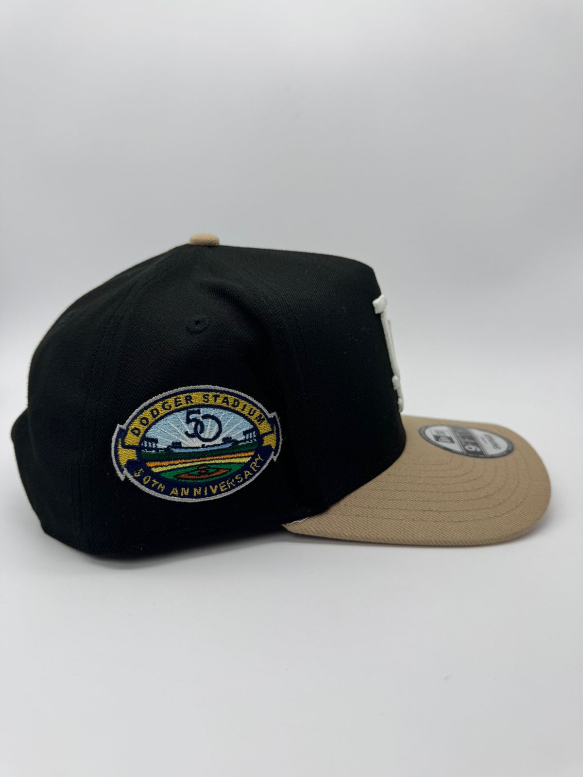 NEW ERA LA/BEIGE CORAZON