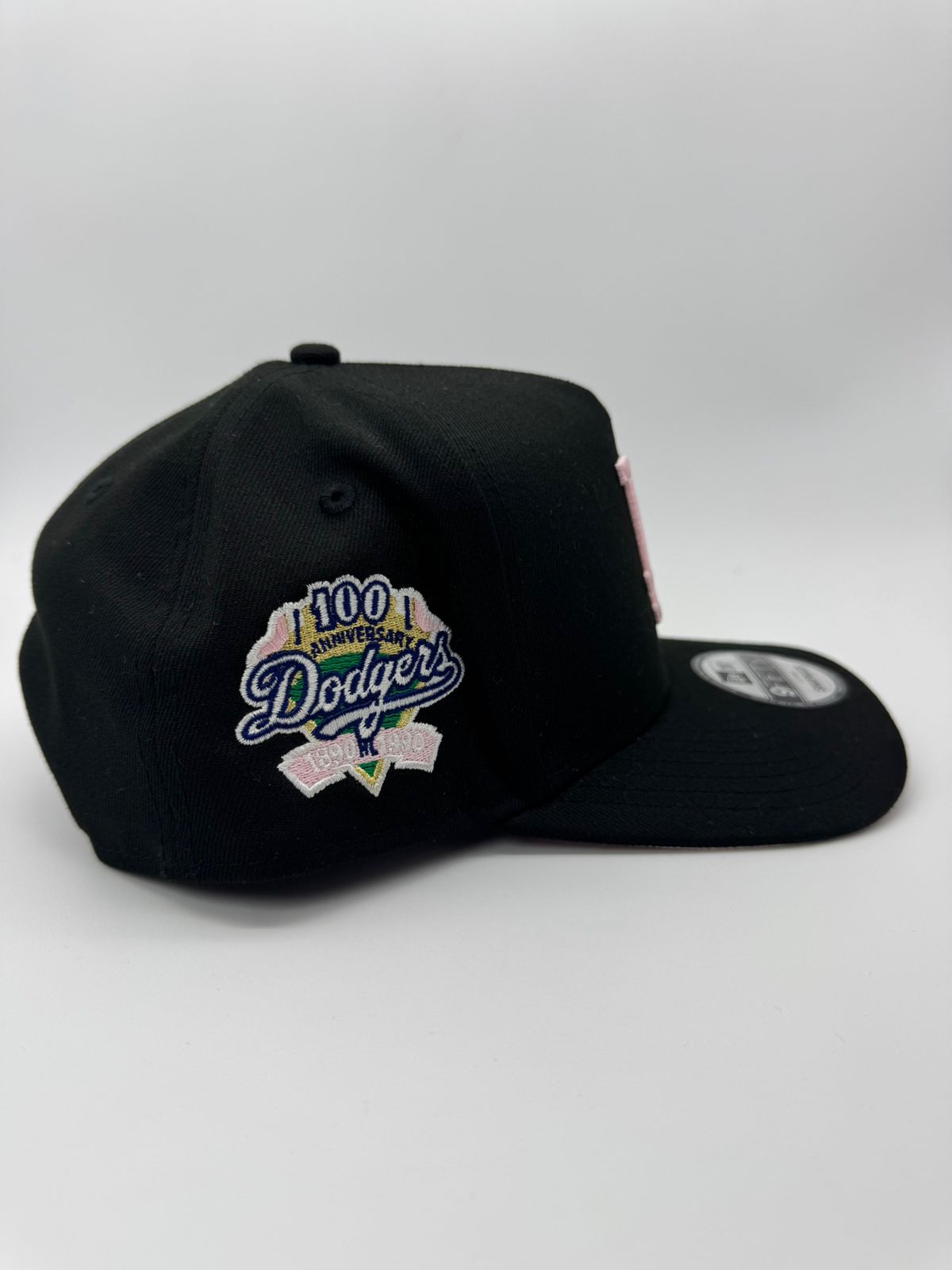 NEW ERA LA ROSA