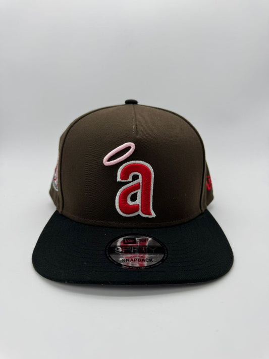 NEW ERA ANGELINOS CAFE
