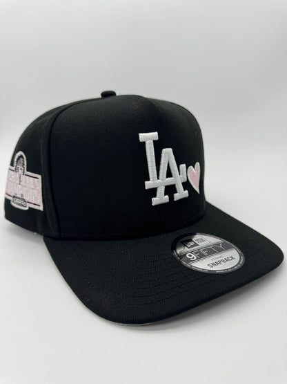 NEW ERA LA NEGRA/CORAZON