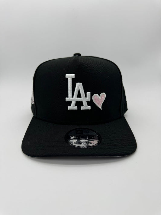 NEW ERA LA NEGRA/CORAZON