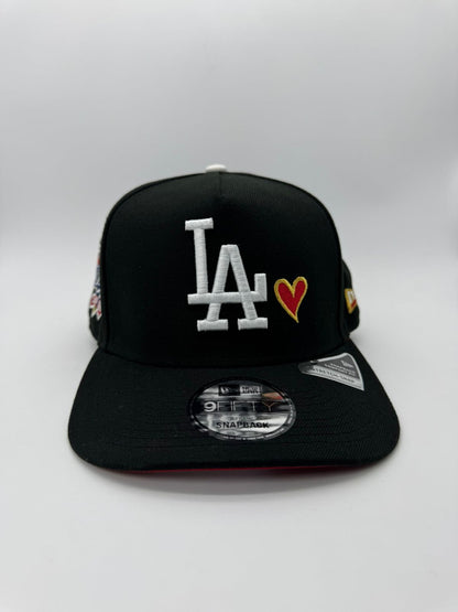 NEW ERA LA CORAZON ROJO