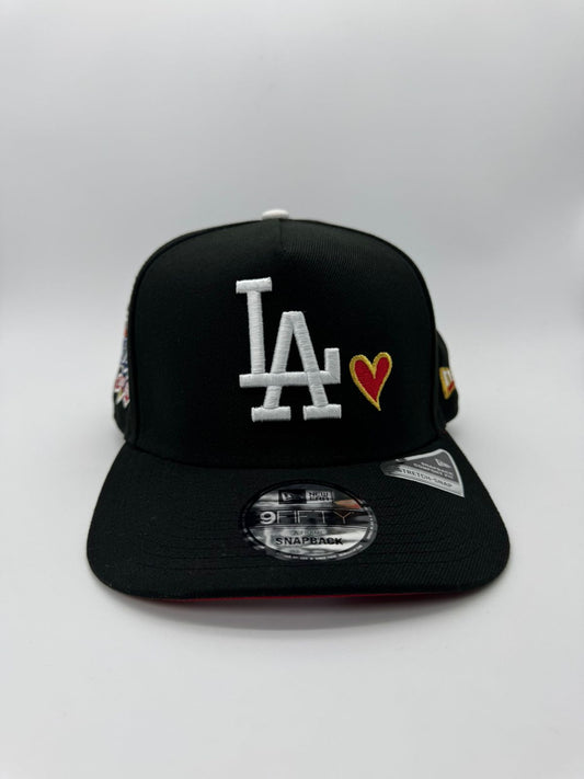 NEW ERA LA CORAZON ROJO