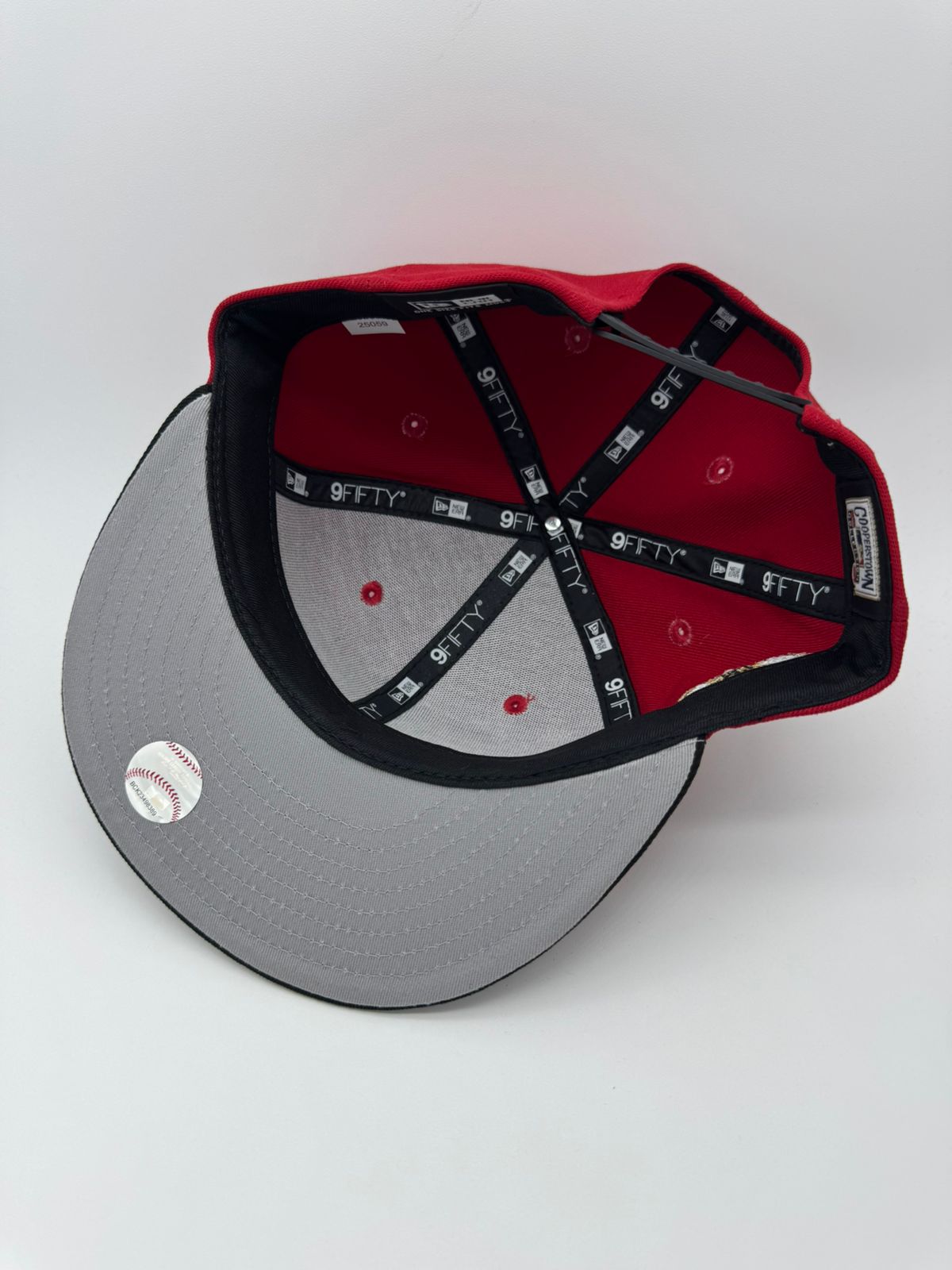 NEW ERA NEW YORK ROJA/CORAZON