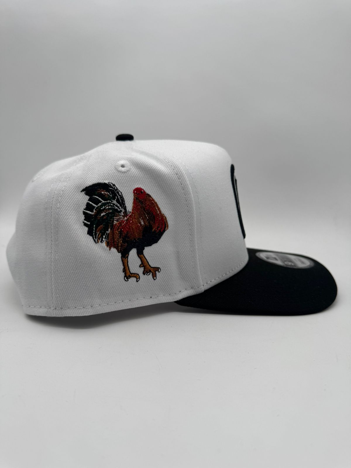 NEW ERA MEXICO/GALLO