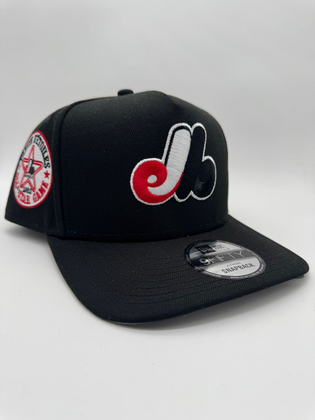 NEW ERA MONDRIAL