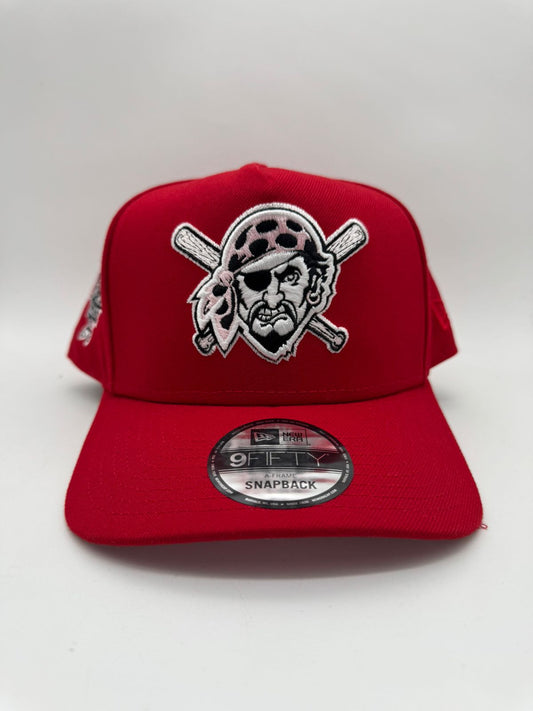 NEW ERA PIRATAS ROJA