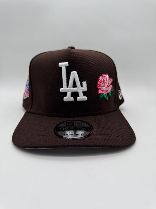 NEW ERA LA CAFE/ROSA