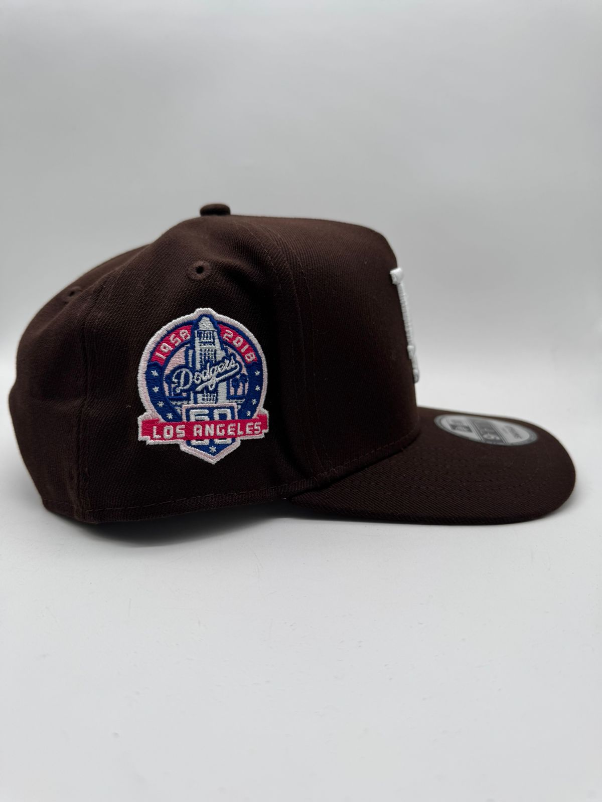 NEW ERA LA CAFE/ROSA
