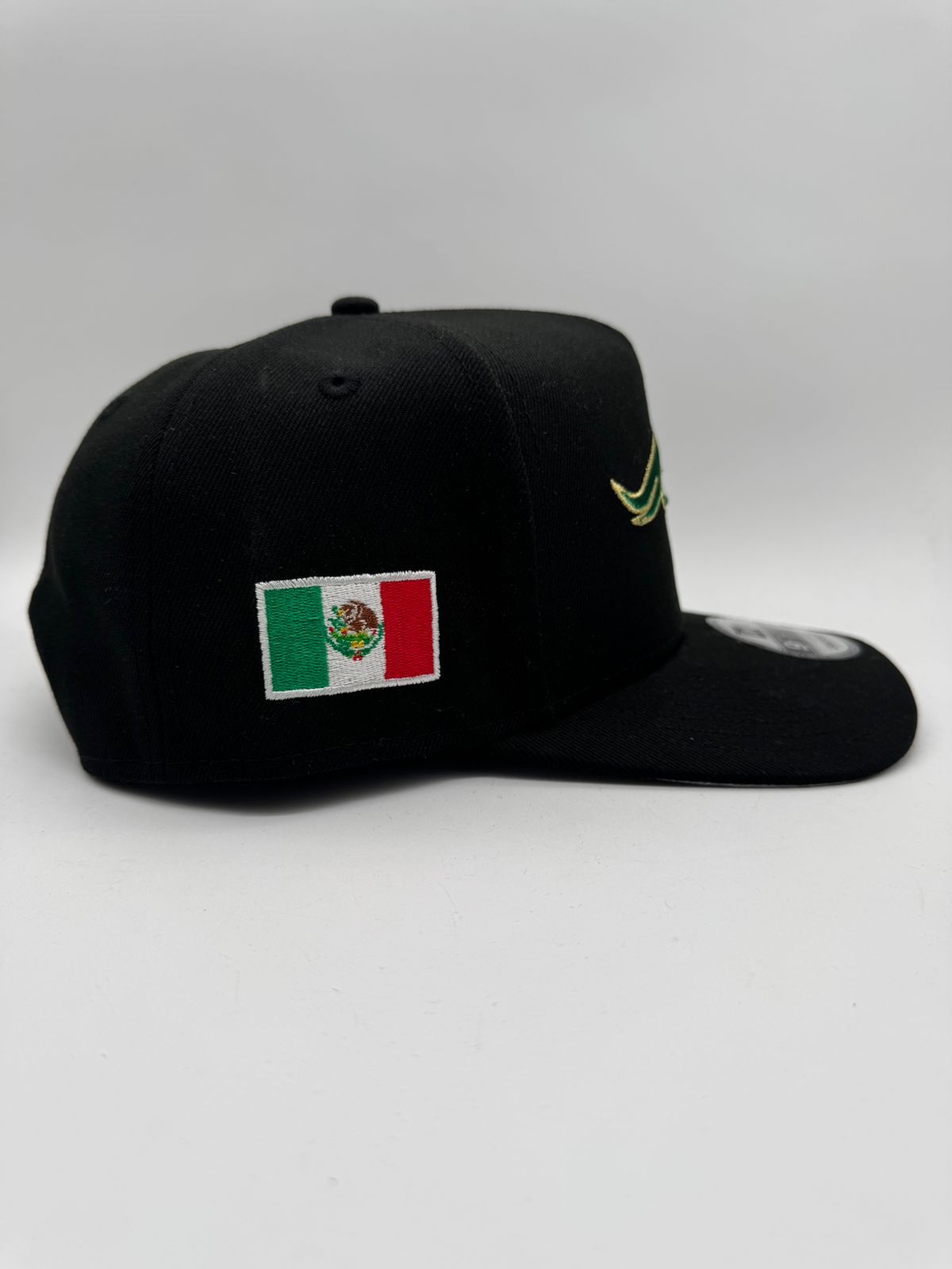 NEW ERA AZTECAS