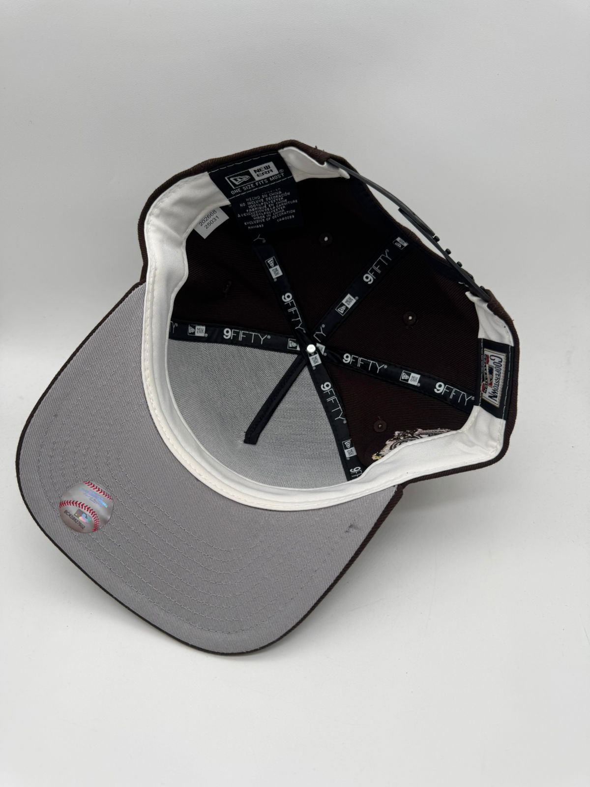 NEW ERA ANGELINOS