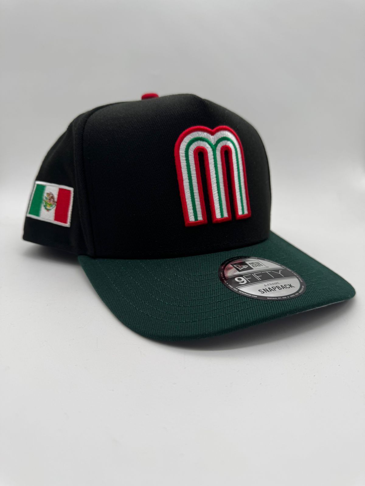 NEW ERA MEXICO NEGRA/VERDE MAYOREO