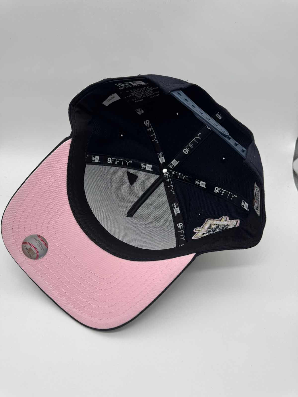NEW ERA YANKEES AZUL/ROSA MAYOREO