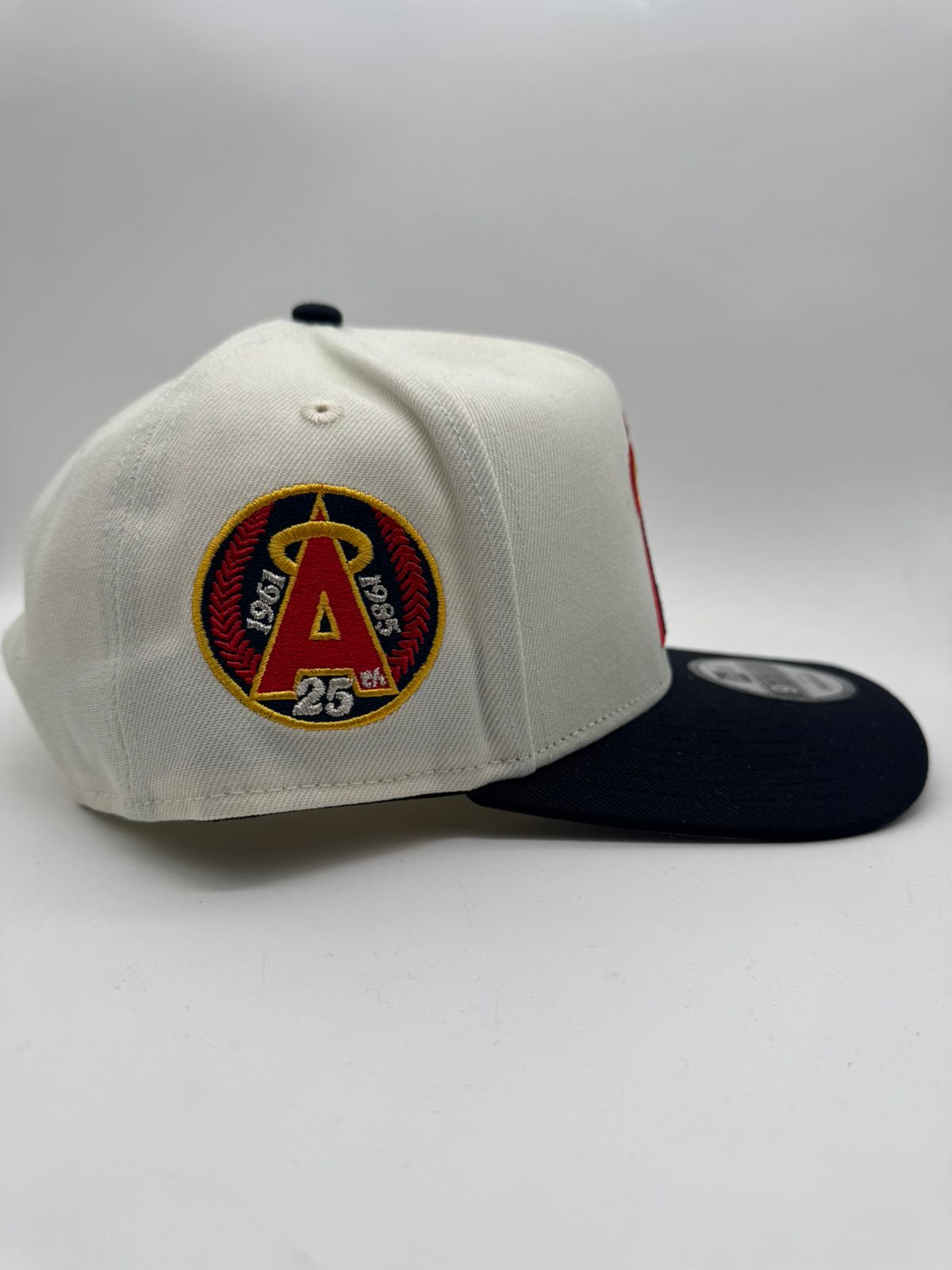 NEW ERA ANGELINOS BEIGE/AZUL