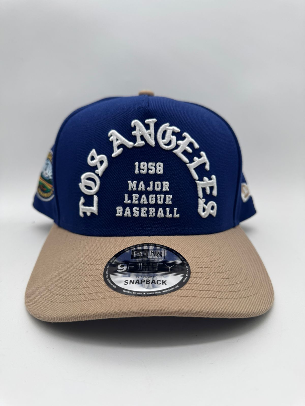 NEW ERA LOS ANGELES BEIGE/AZUL MAYOREO