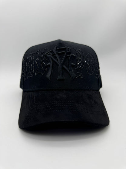 31 HATS CRYSTAL BLACK