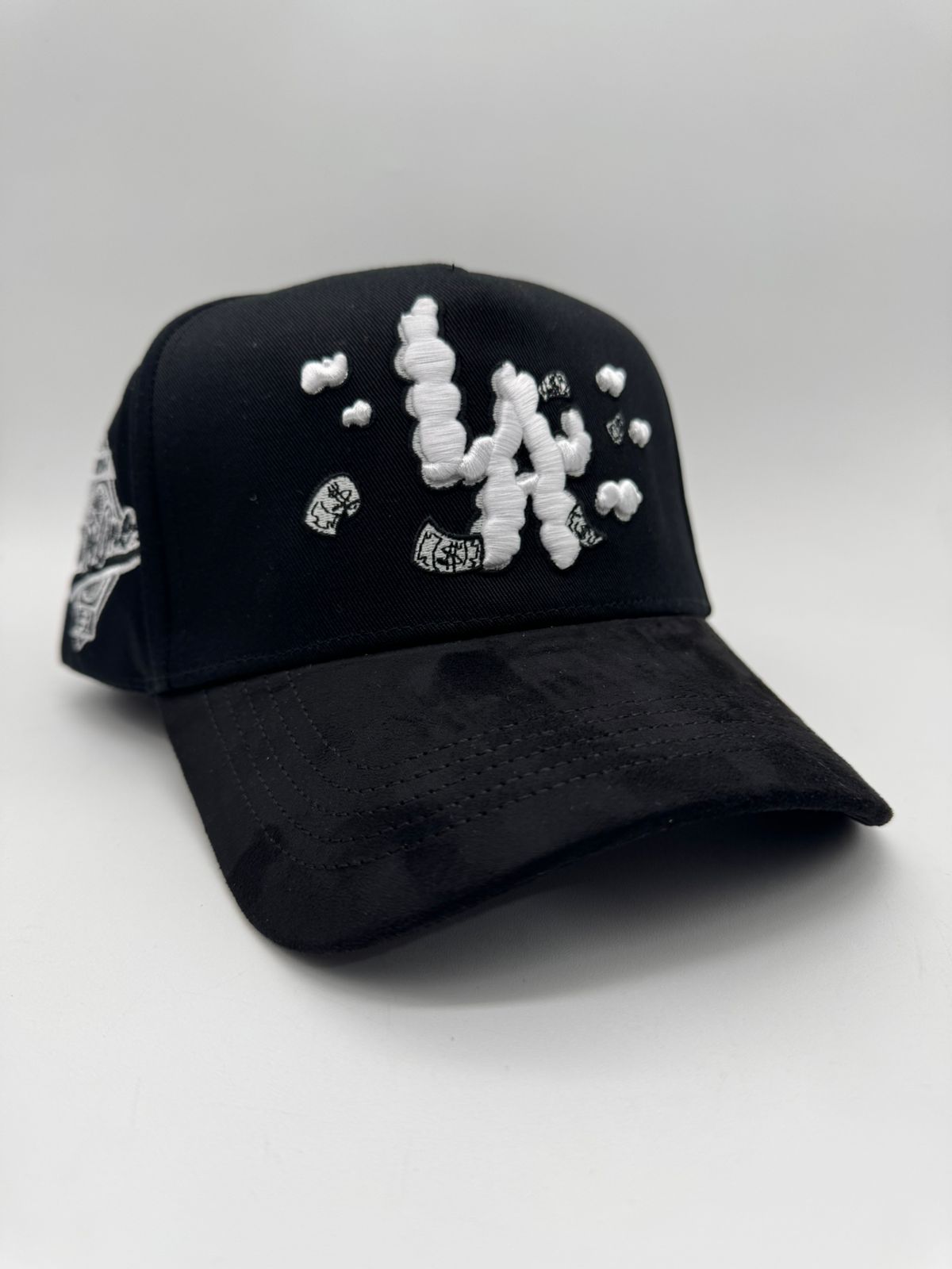 31 HATS LA CLOUDS BLACK