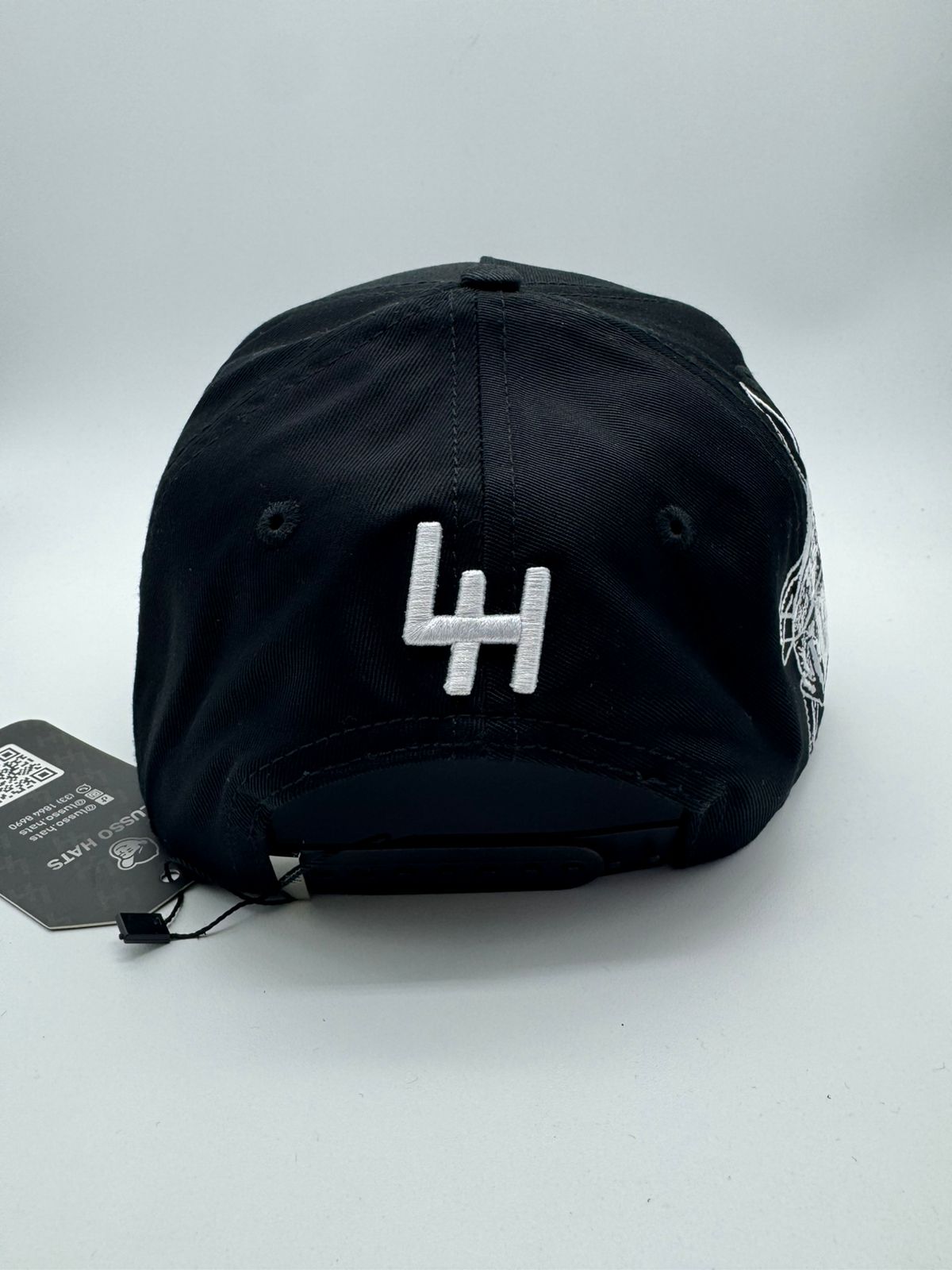 LUSSO HATS NEVER LOOK BACK MAYOREO
